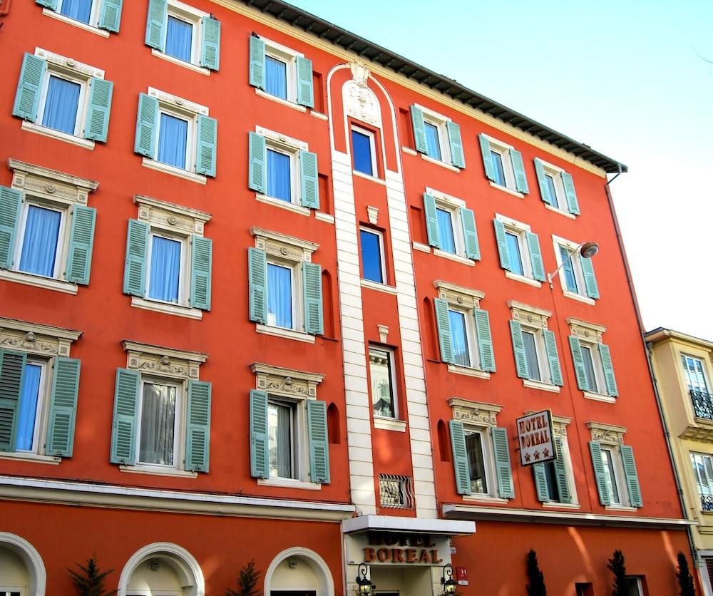 Hotel Boréal