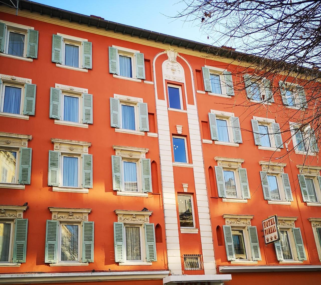 Hotel Boreal
